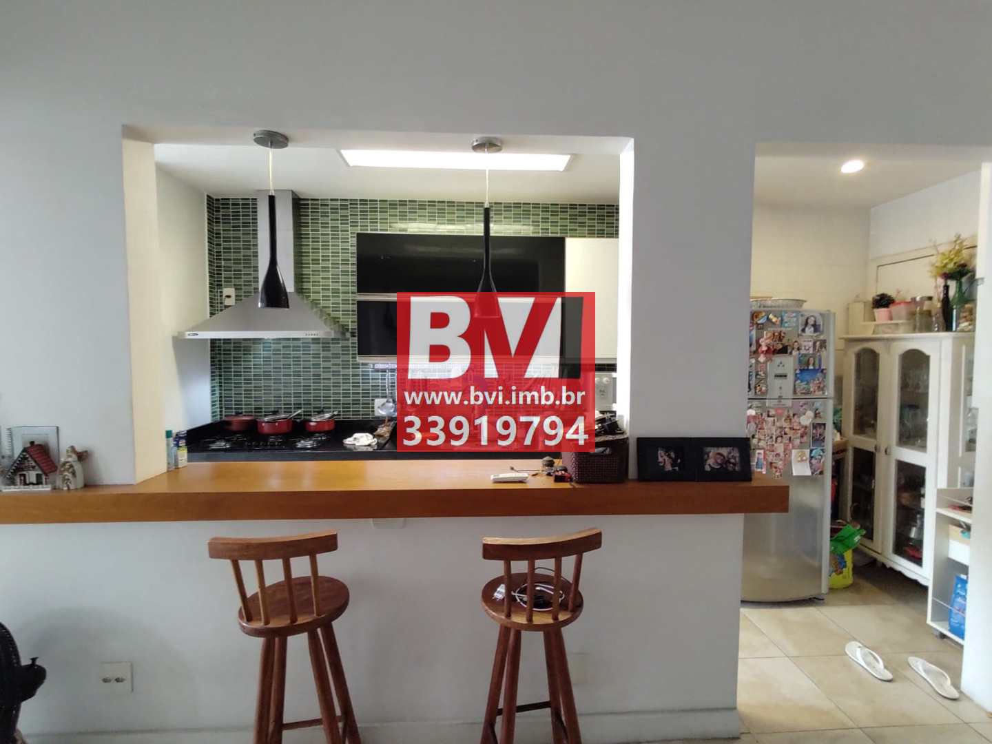 Apartamento à venda com 2 quartos, 70m² - Foto 4