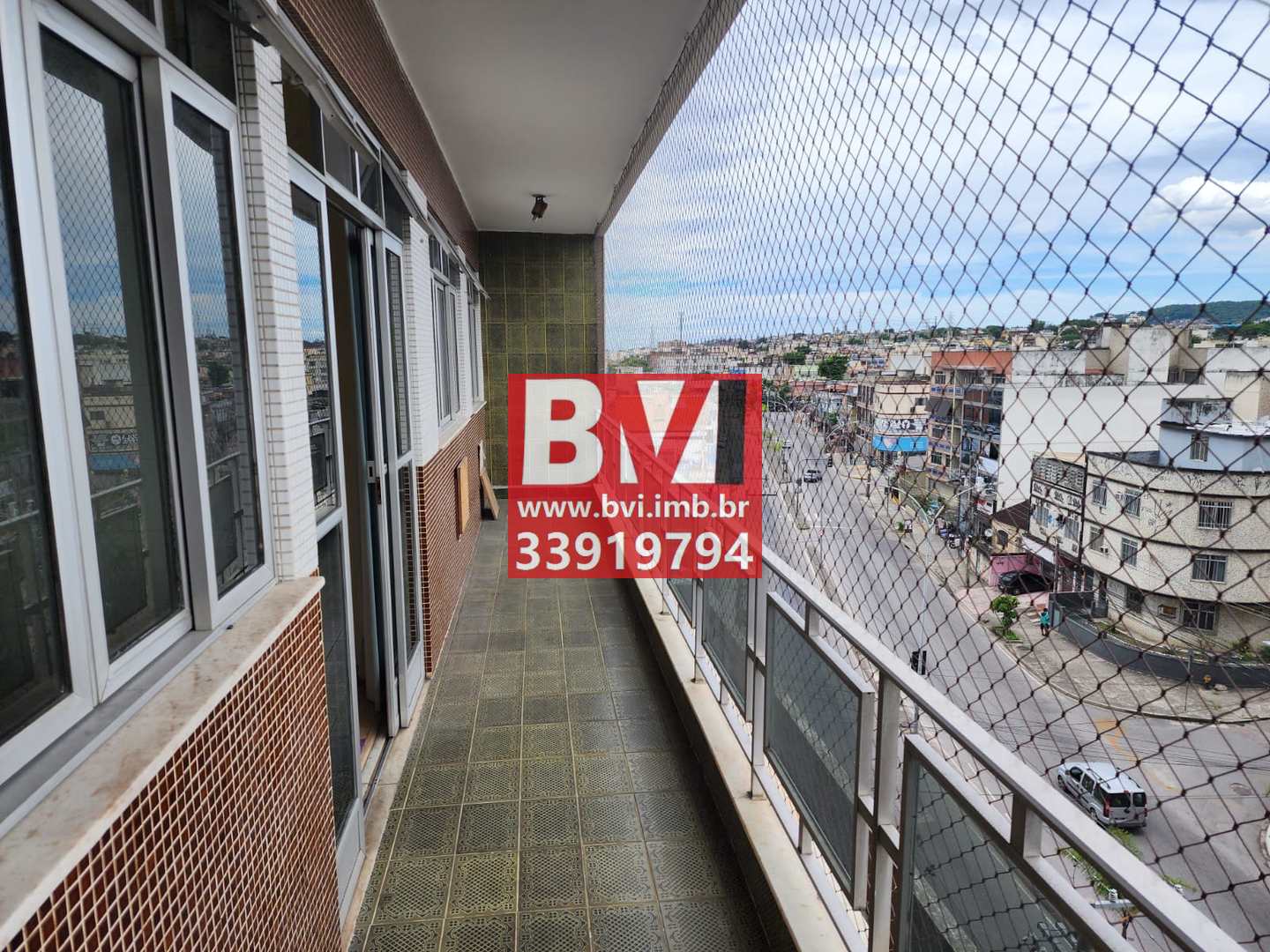 Apartamento à venda com 2 quartos, 72m² - Foto 1