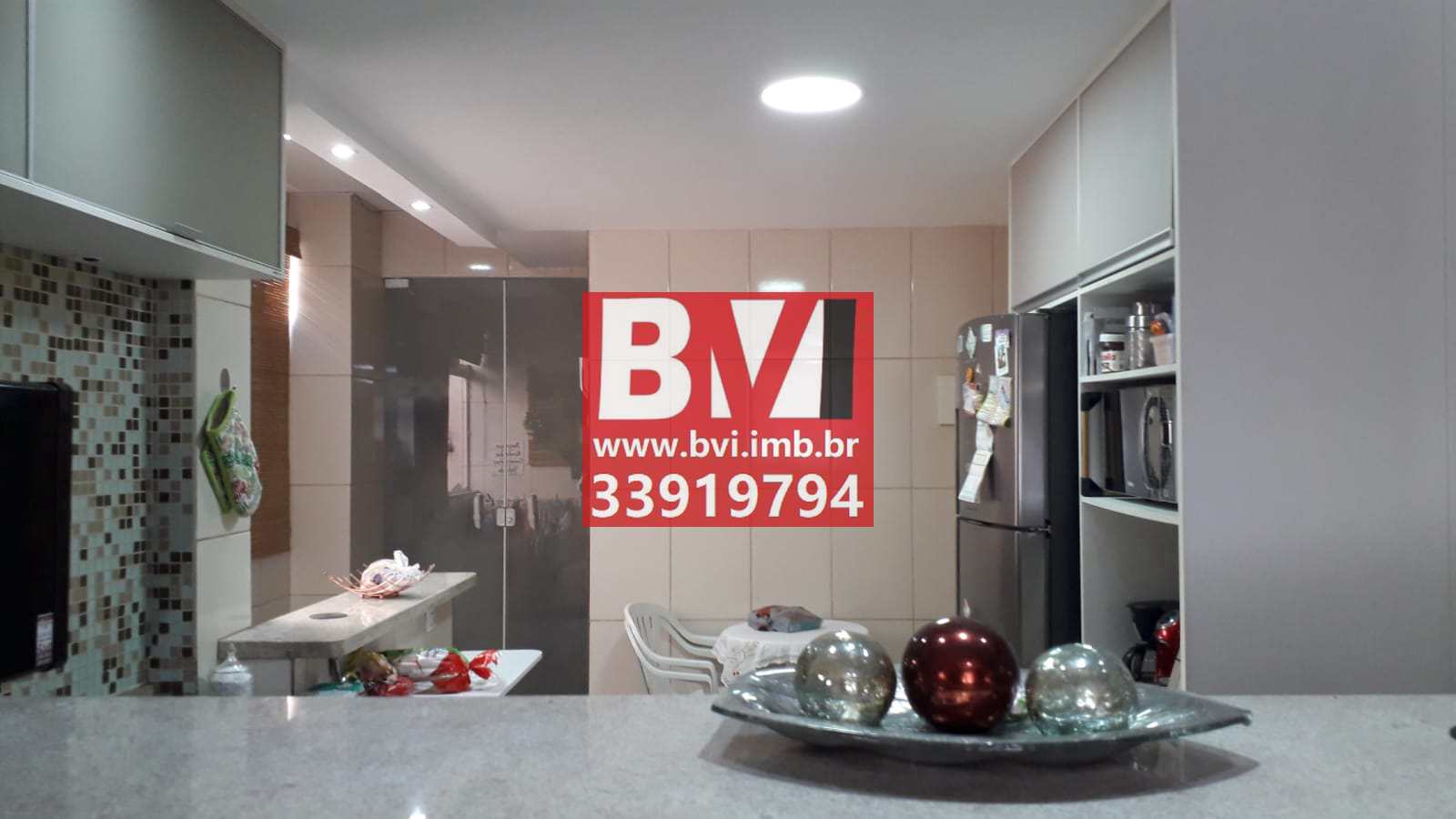 Apartamento à venda com 3 quartos, 85m² - Foto 17