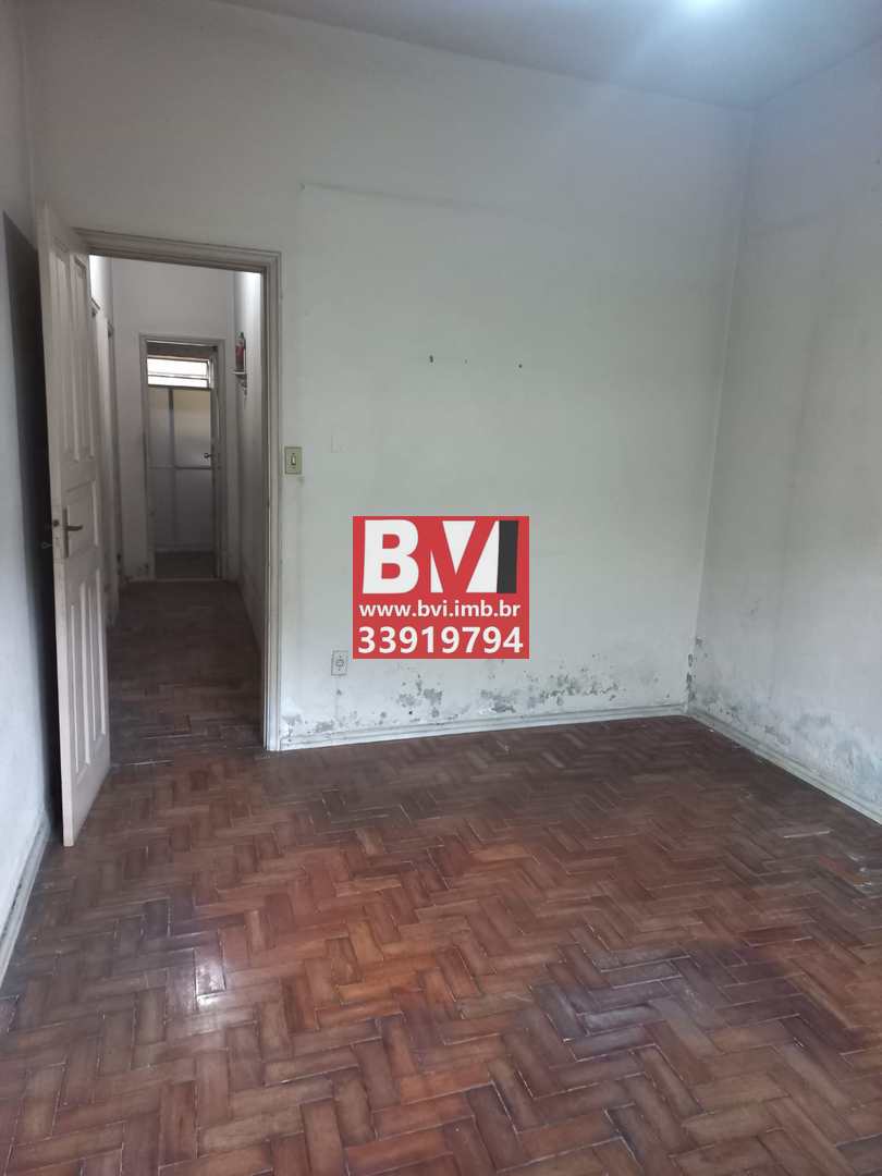 Casa à venda com 5 quartos, 250m² - Foto 13