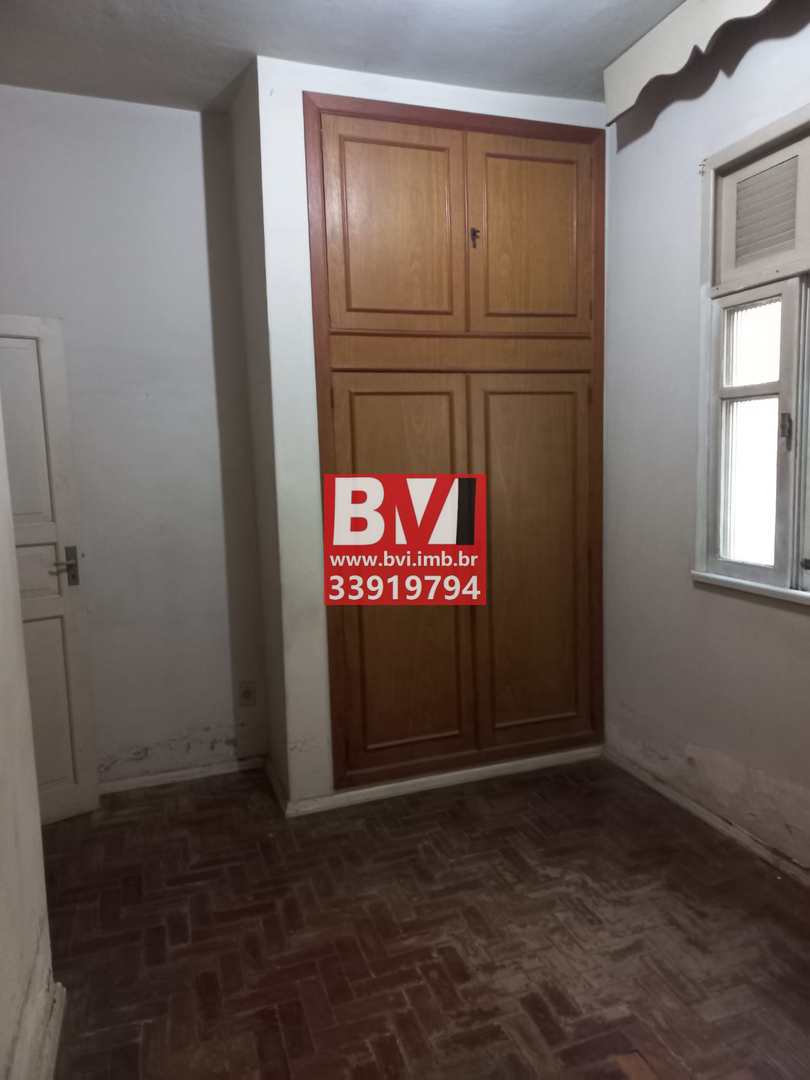 Casa à venda com 5 quartos, 250m² - Foto 11