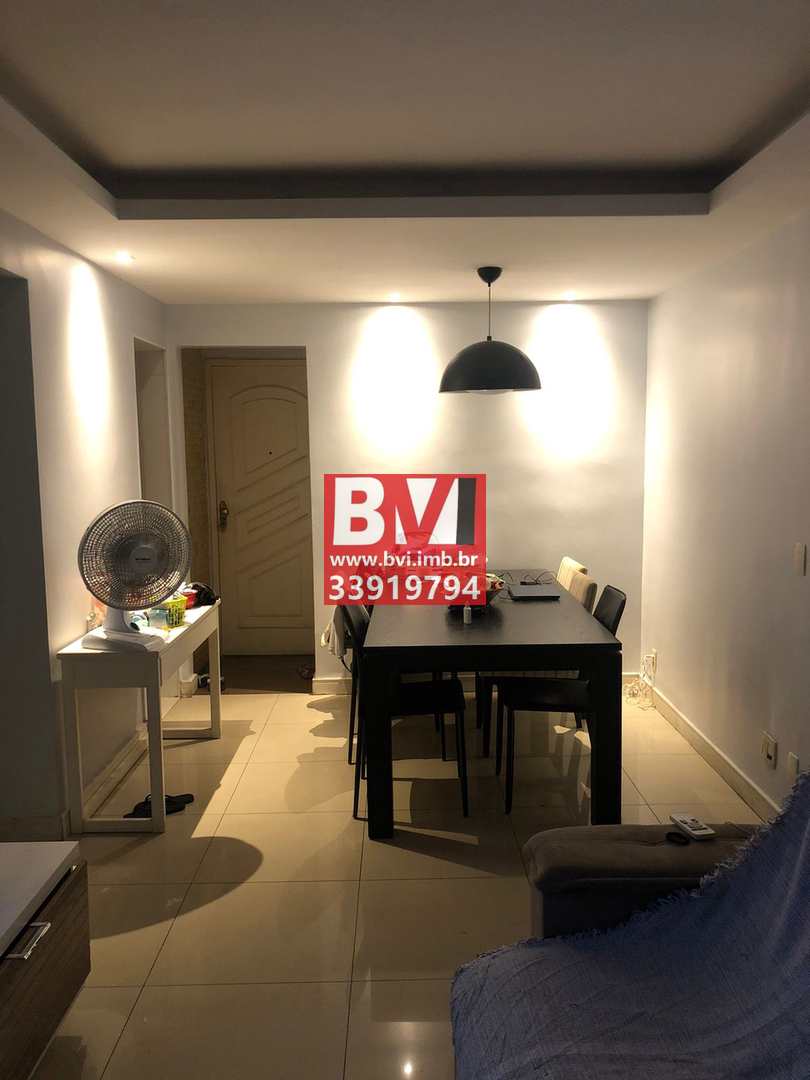 Apartamento à venda com 2 quartos, 70m² - Foto 8