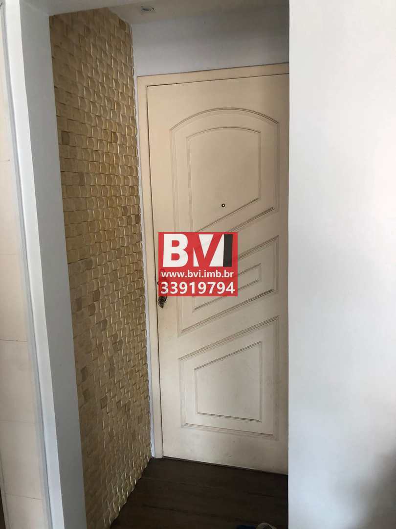 Apartamento à venda com 2 quartos, 70m² - Foto 4