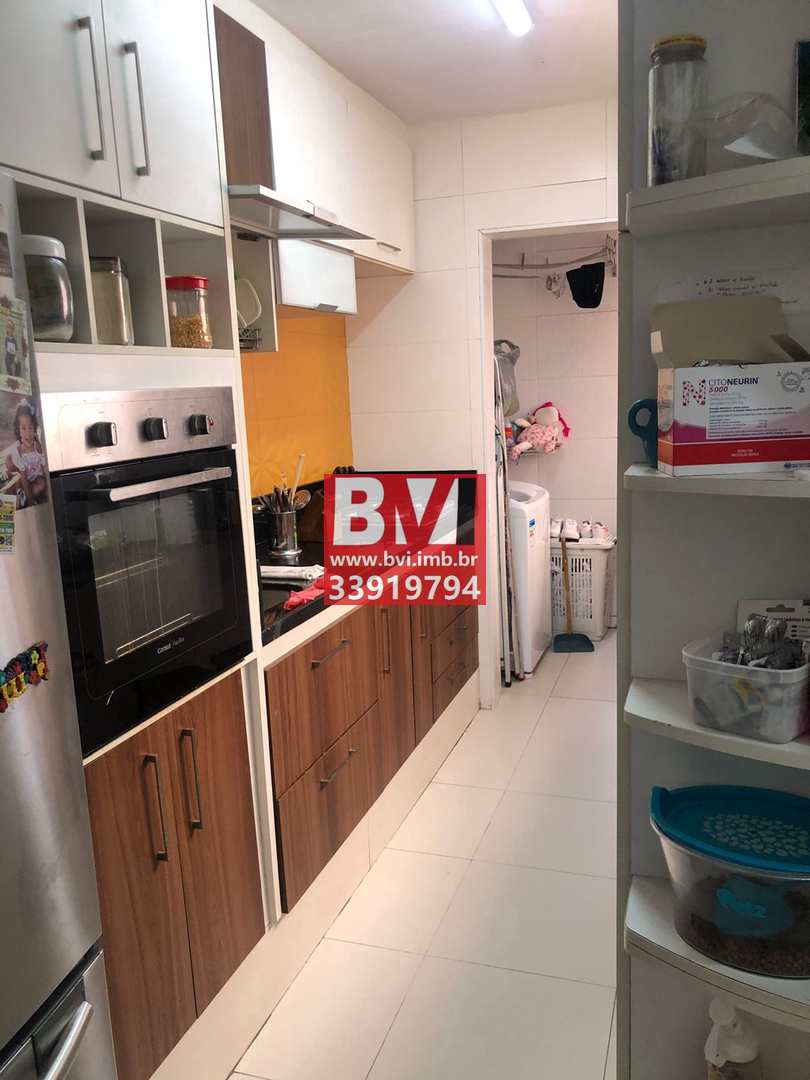 Apartamento à venda com 2 quartos, 70m² - Foto 9