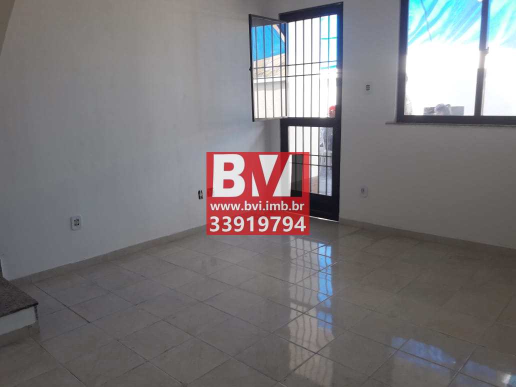 Casa à venda com 2 quartos, 56m² - Foto 13