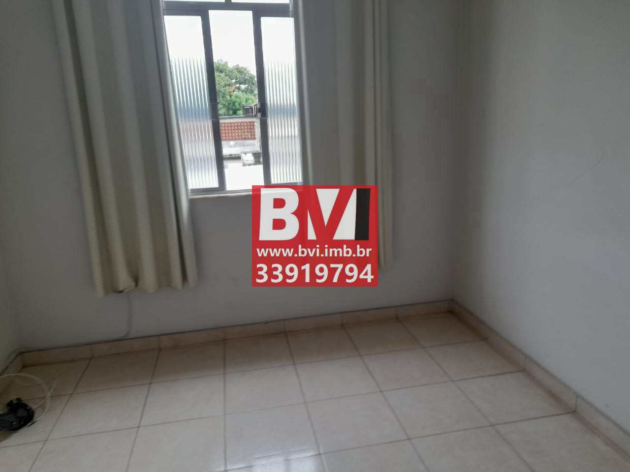 Apartamento à venda com 2 quartos, 70m² - Foto 1