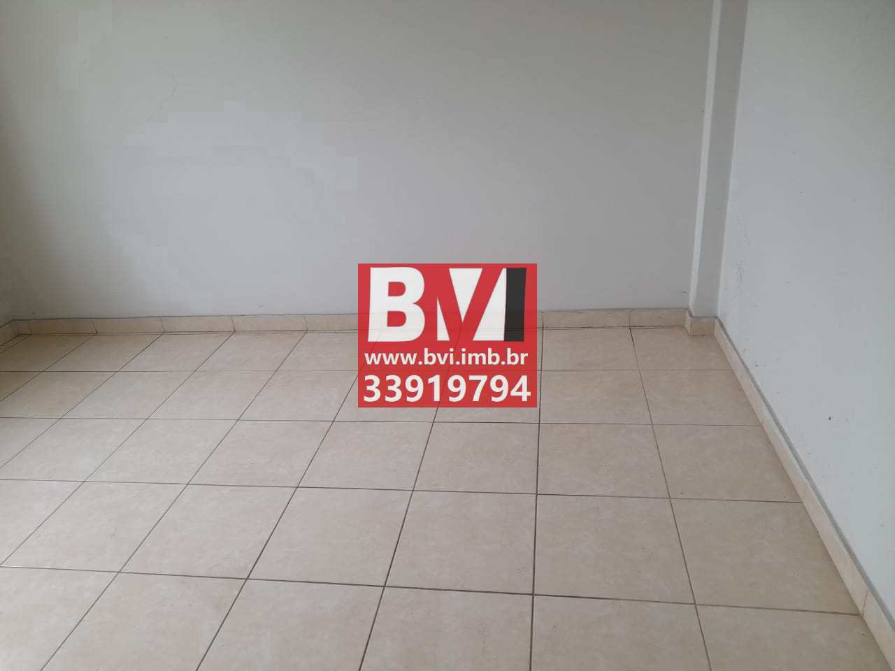 Apartamento à venda com 2 quartos, 70m² - Foto 9