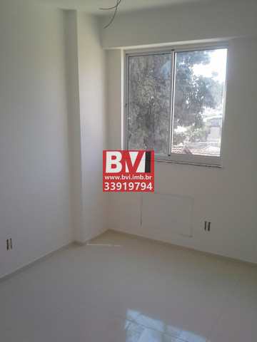 Apartamento à venda com 2 quartos, 65m² - Foto 4