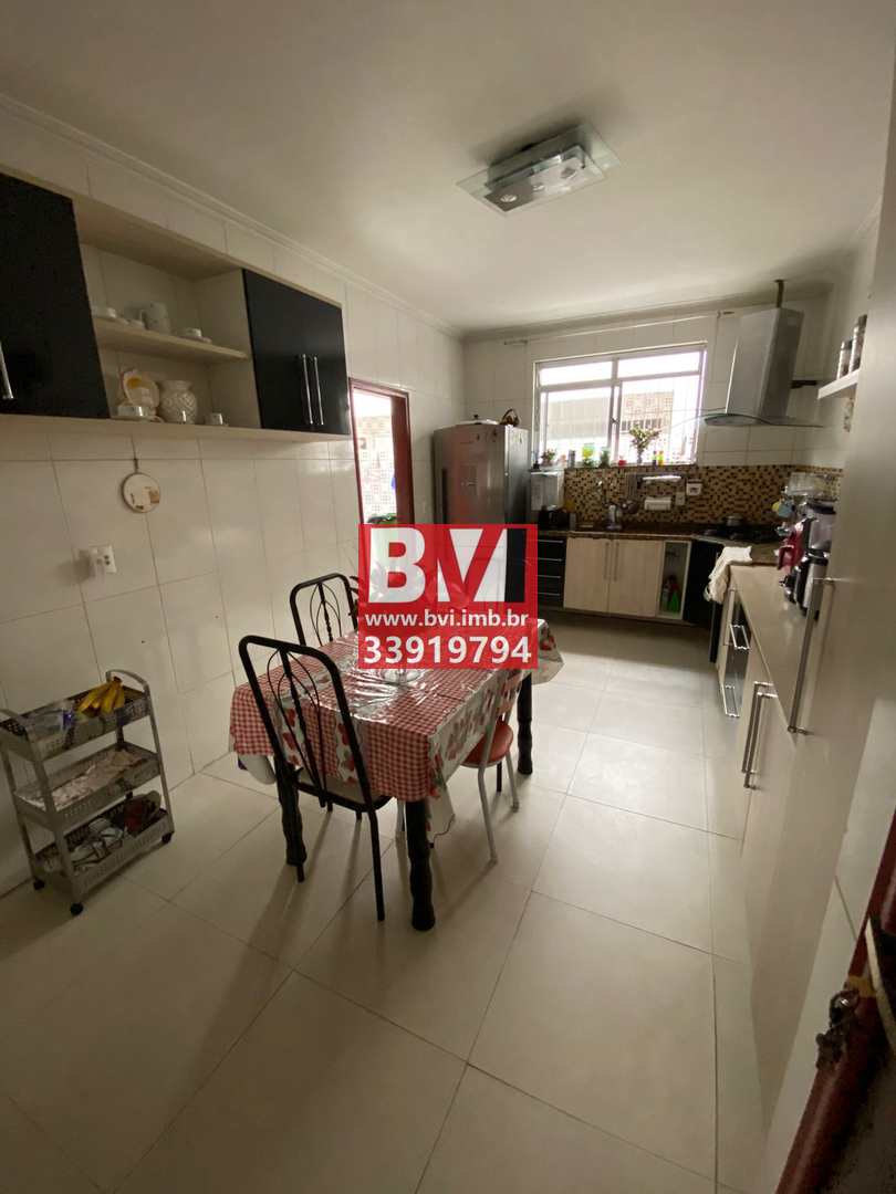 Apartamento à venda com 3 quartos, 150m² - Foto 5