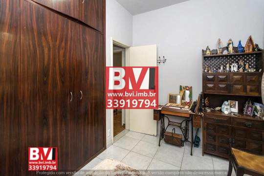 Casa à venda com 4 quartos, 200m² - Foto 26