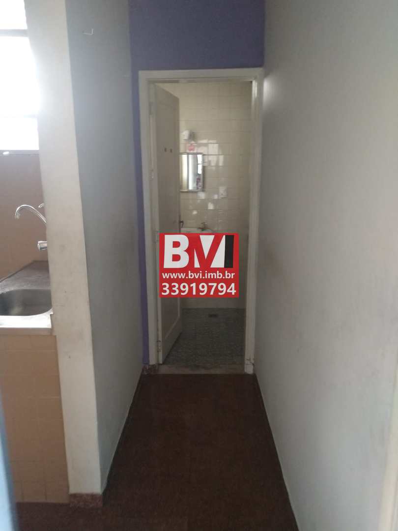 Casa à venda com 4 quartos, 200m² - Foto 23