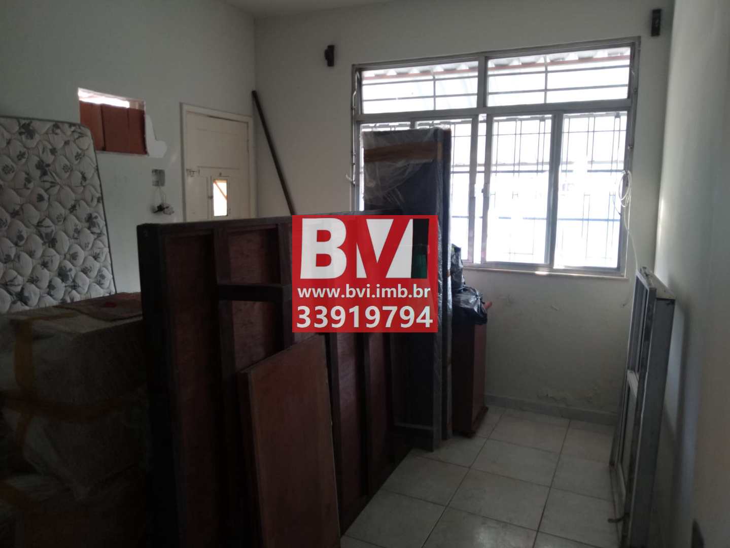 Casa à venda com 4 quartos, 200m² - Foto 16