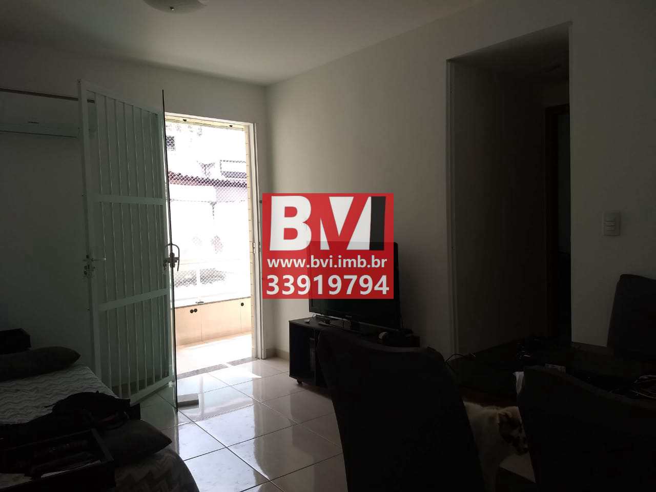 Apartamento à venda com 2 quartos, 60m² - Foto 2