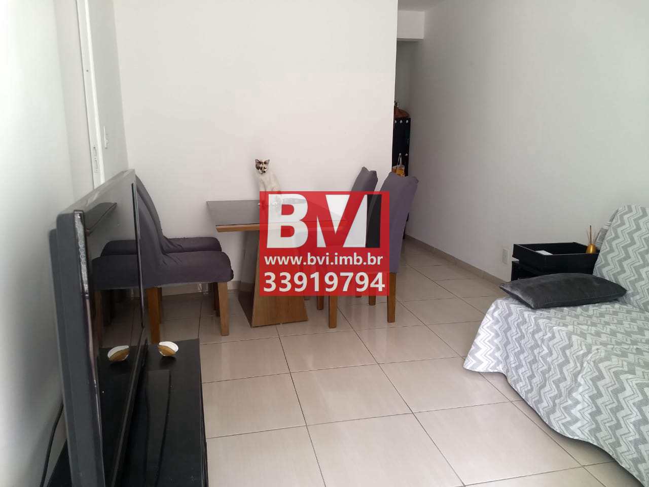 Apartamento à venda com 2 quartos, 60m² - Foto 3