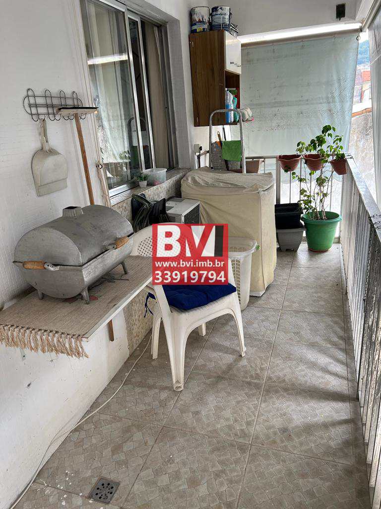 Apartamento à venda com 2 quartos, 80m² - Foto 3