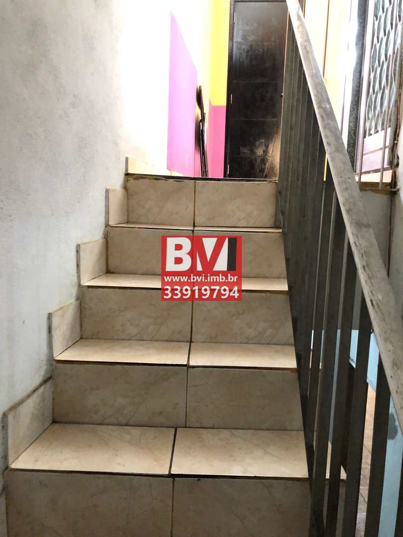 Casa à venda com 2 quartos, 69m² - Foto 6