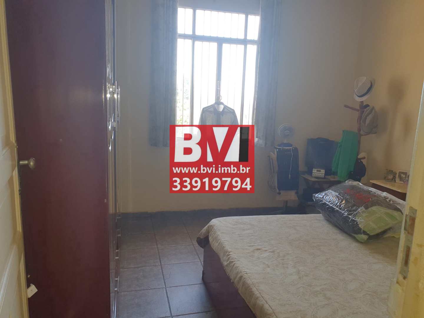 Casa à venda com 2 quartos, 70m² - Foto 1