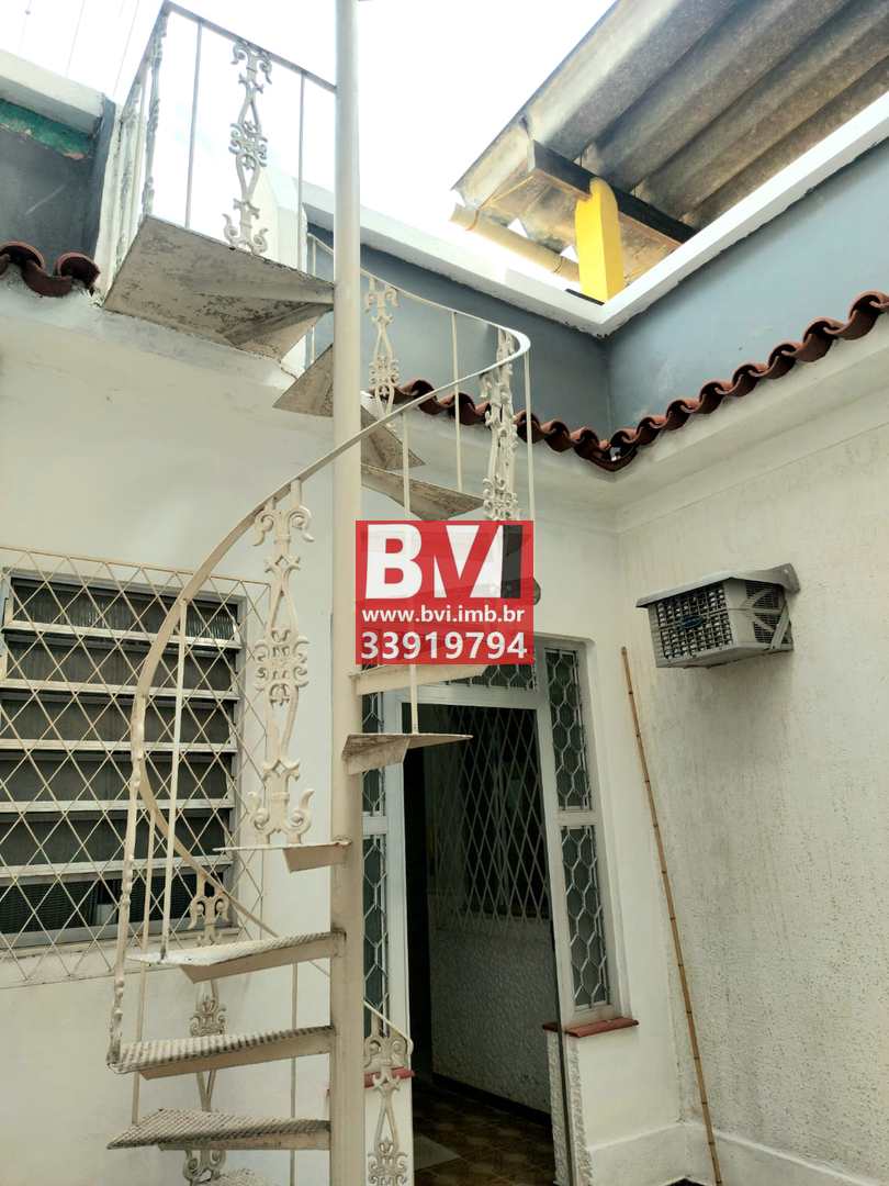 Casa à venda com 2 quartos, 130m² - Foto 5