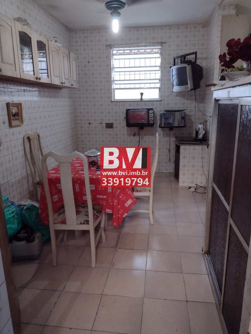 Casa à venda com 3 quartos, 90m² - Foto 18