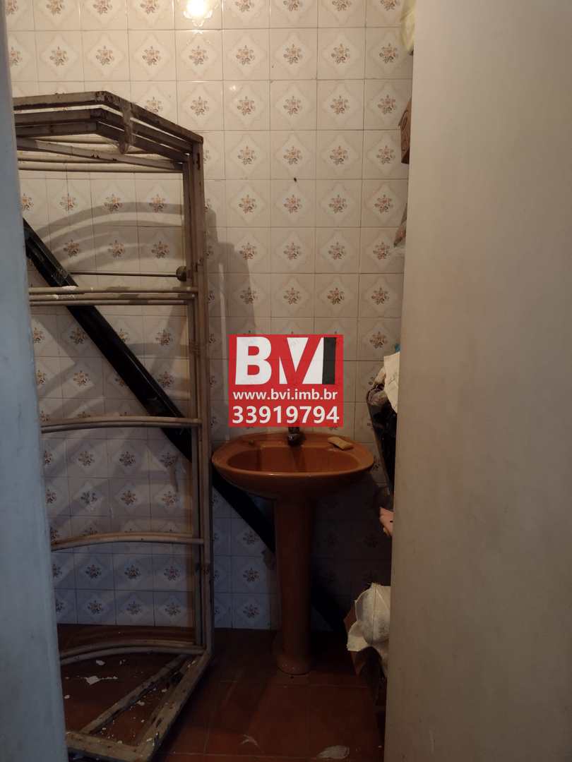 Casa à venda com 3 quartos, 90m² - Foto 24