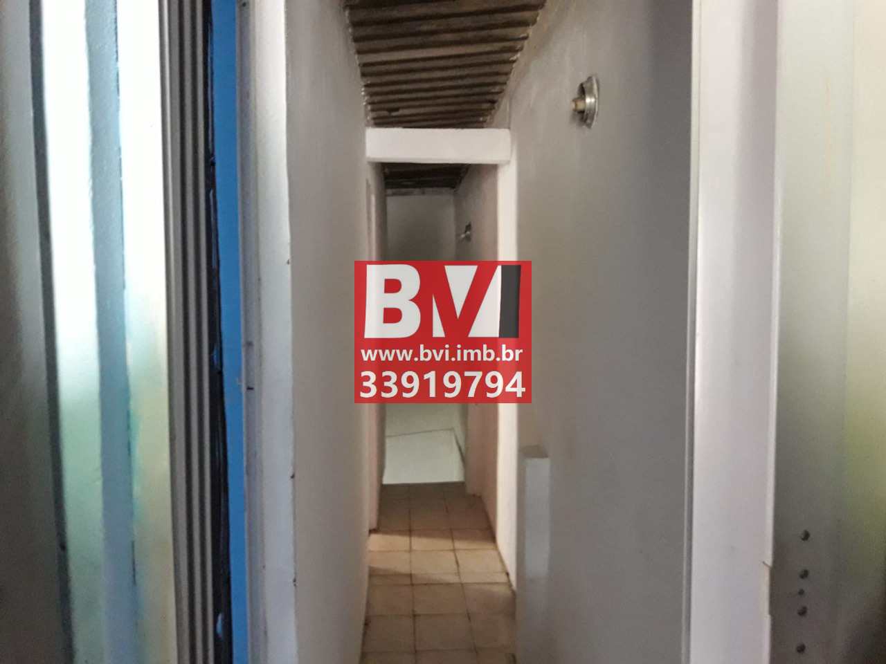 Casa à venda com 3 quartos, 58m² - Foto 4