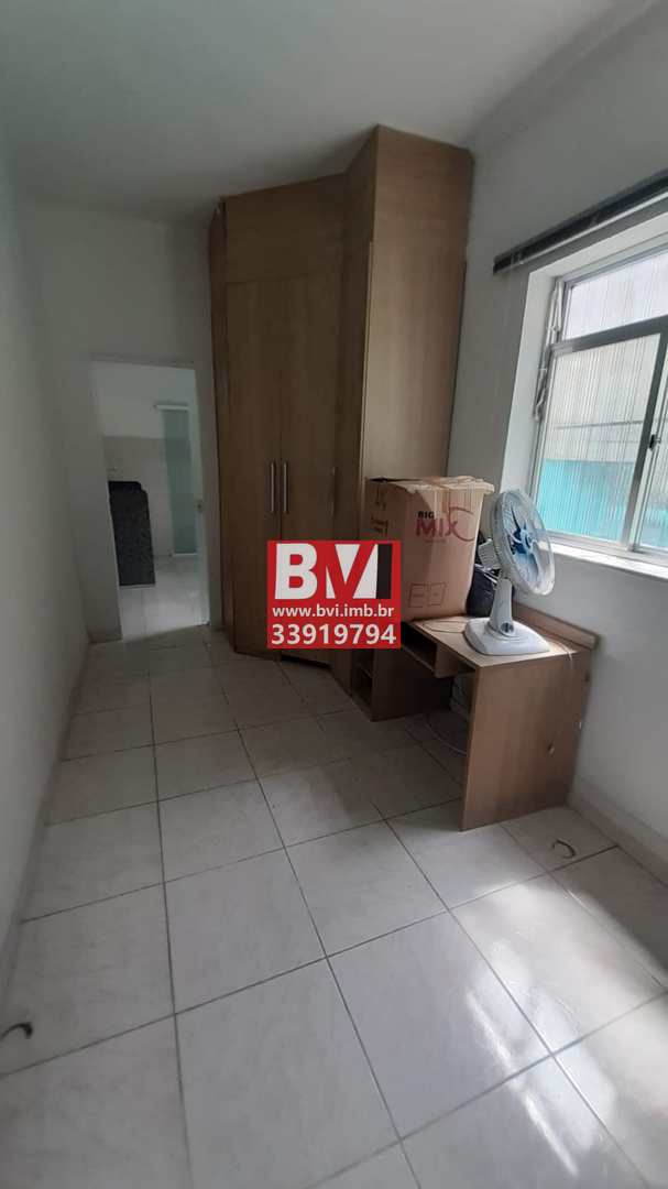 Apartamento à venda com 1 quarto, 60m² - Foto 12