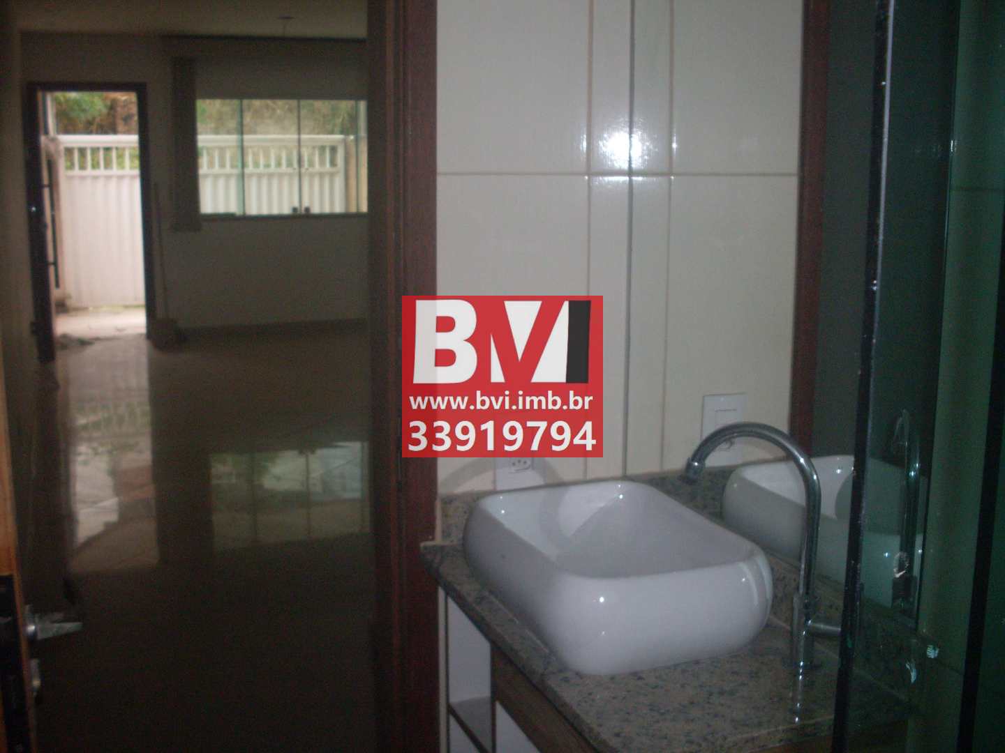 Casa à venda com 3 quartos, 50m² - Foto 7