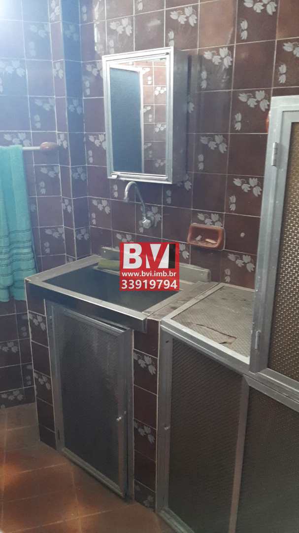 Apartamento à venda com 2 quartos, 70m² - Foto 15