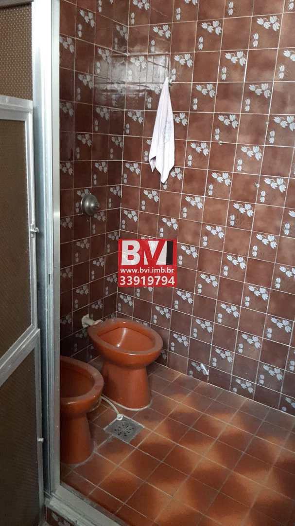 Apartamento à venda com 2 quartos, 70m² - Foto 18