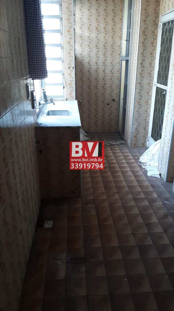 Apartamento à venda com 2 quartos, 70m² - Foto 6