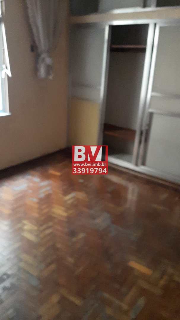 Apartamento à venda com 2 quartos, 70m² - Foto 11