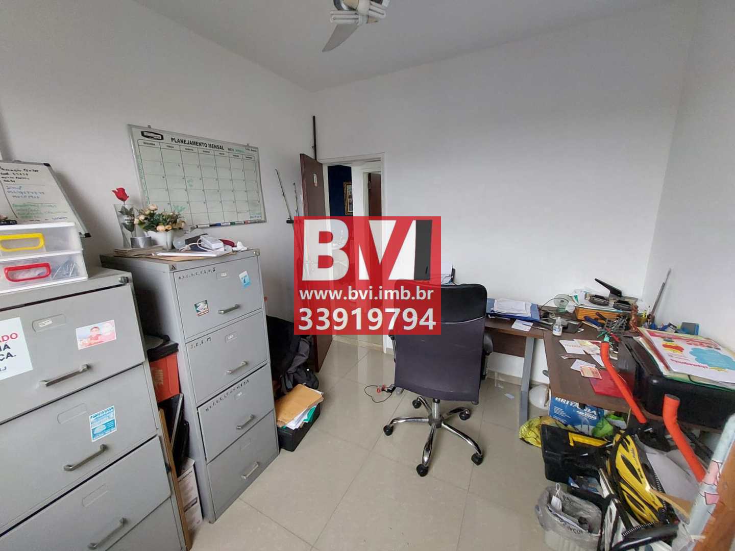 Apartamento à venda com 3 quartos, 80m² - Foto 2