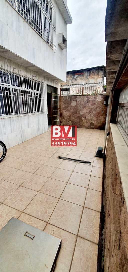 Casa à venda com 4 quartos, 146m² - Foto 41