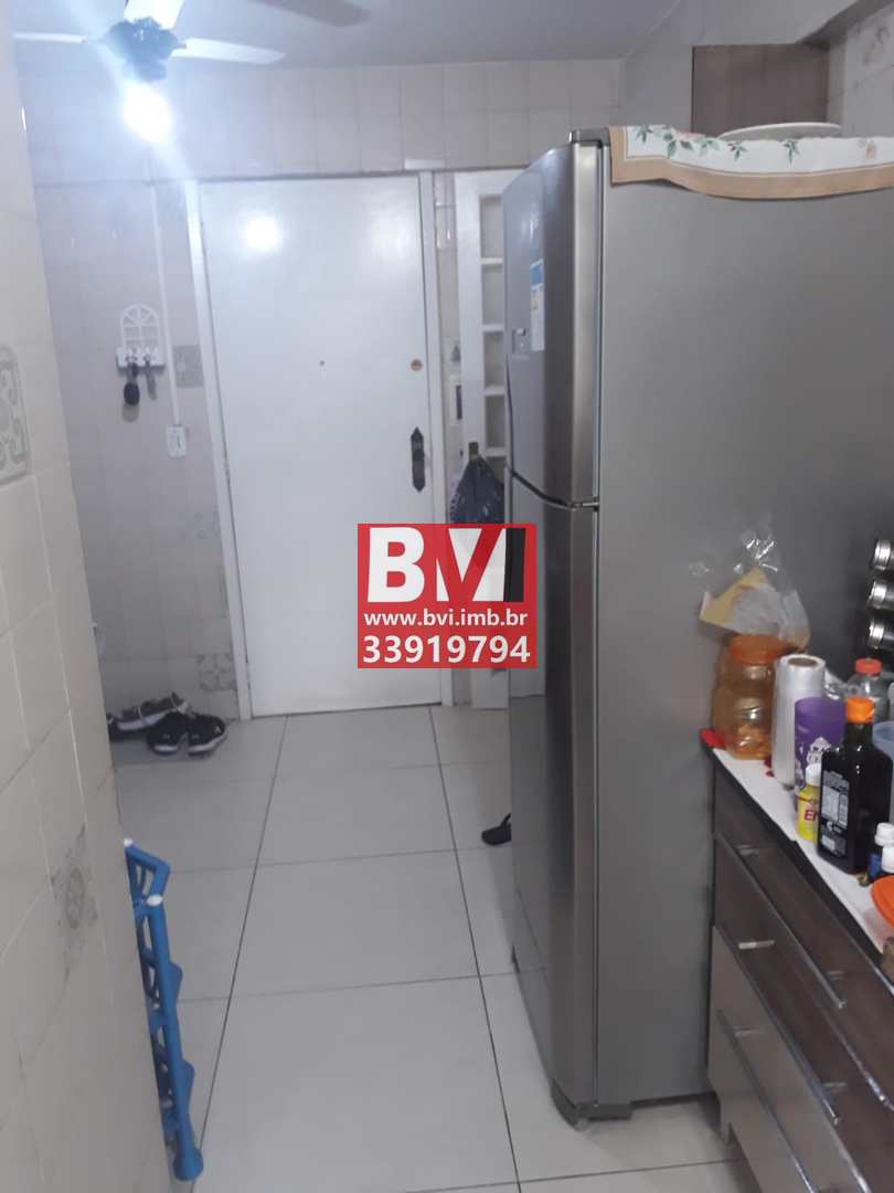 Apartamento à venda com 2 quartos, 65m² - Foto 13