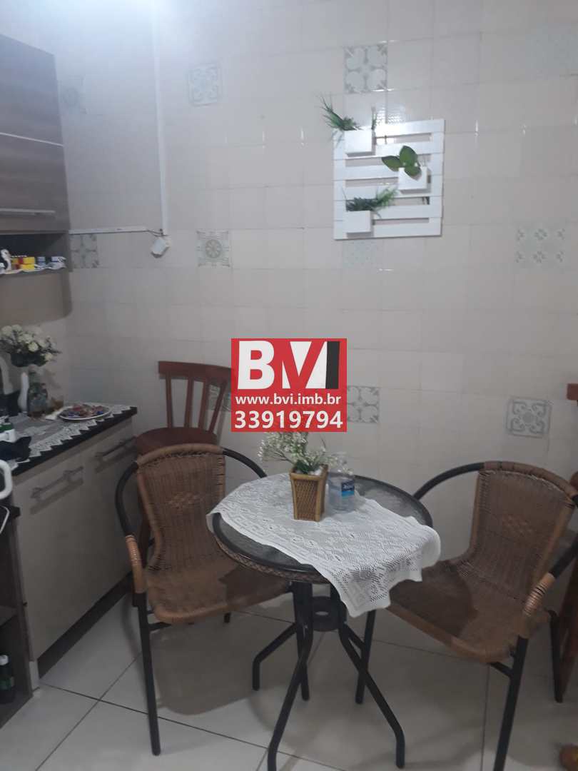 Apartamento à venda com 2 quartos, 65m² - Foto 12