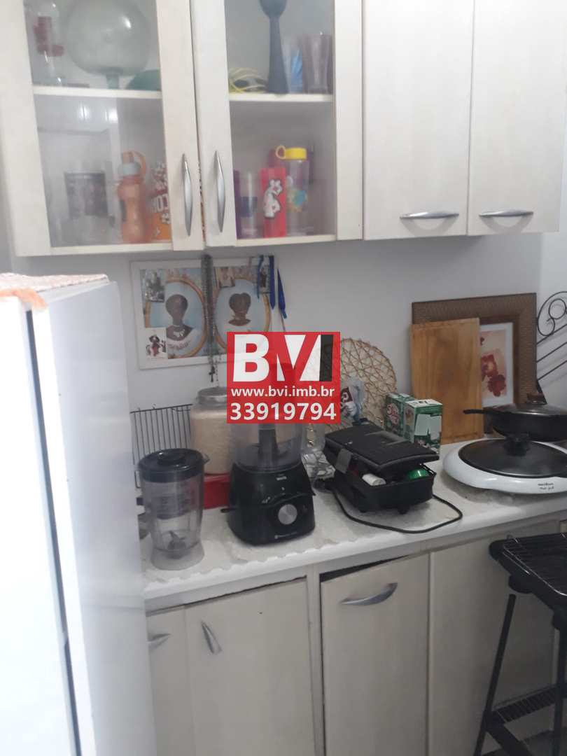 Apartamento à venda com 2 quartos, 65m² - Foto 17