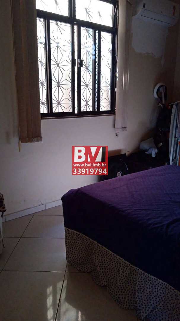 Casa à venda com 4 quartos, 60m² - Foto 11