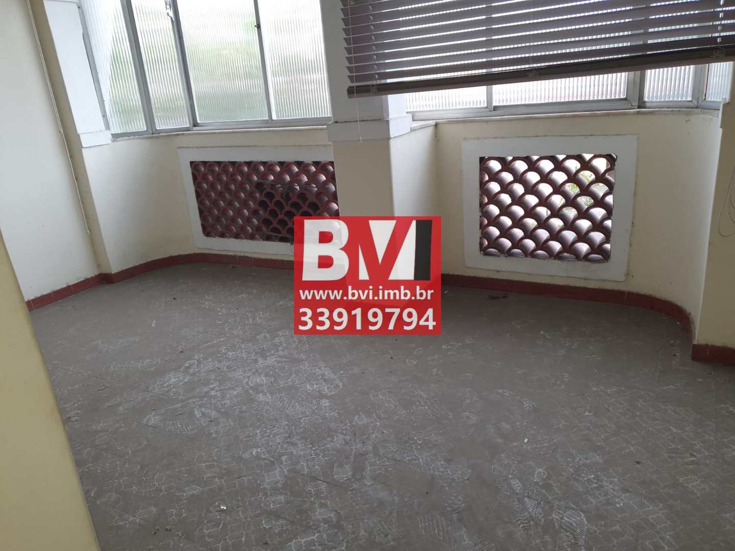 Apartamento à venda com 3 quartos, 214m² - Foto 4