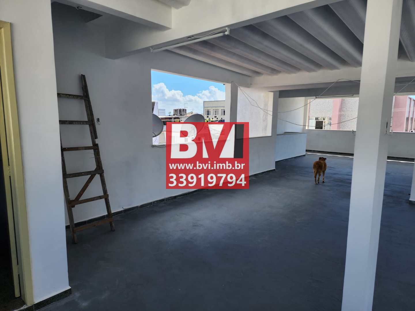 Casa à venda com 8 quartos, 651m² - Foto 47