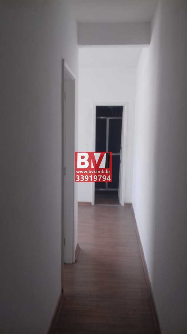 Casa à venda com 3 quartos, 70m² - Foto 6