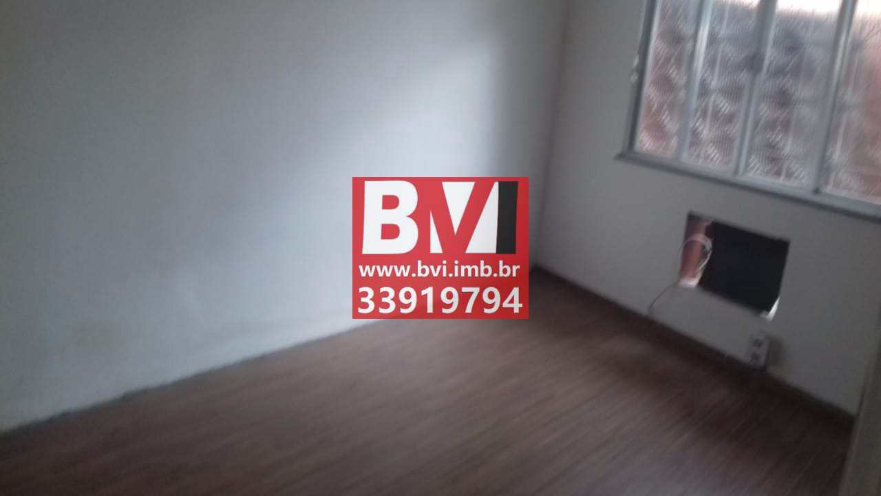 Casa à venda com 3 quartos, 70m² - Foto 9