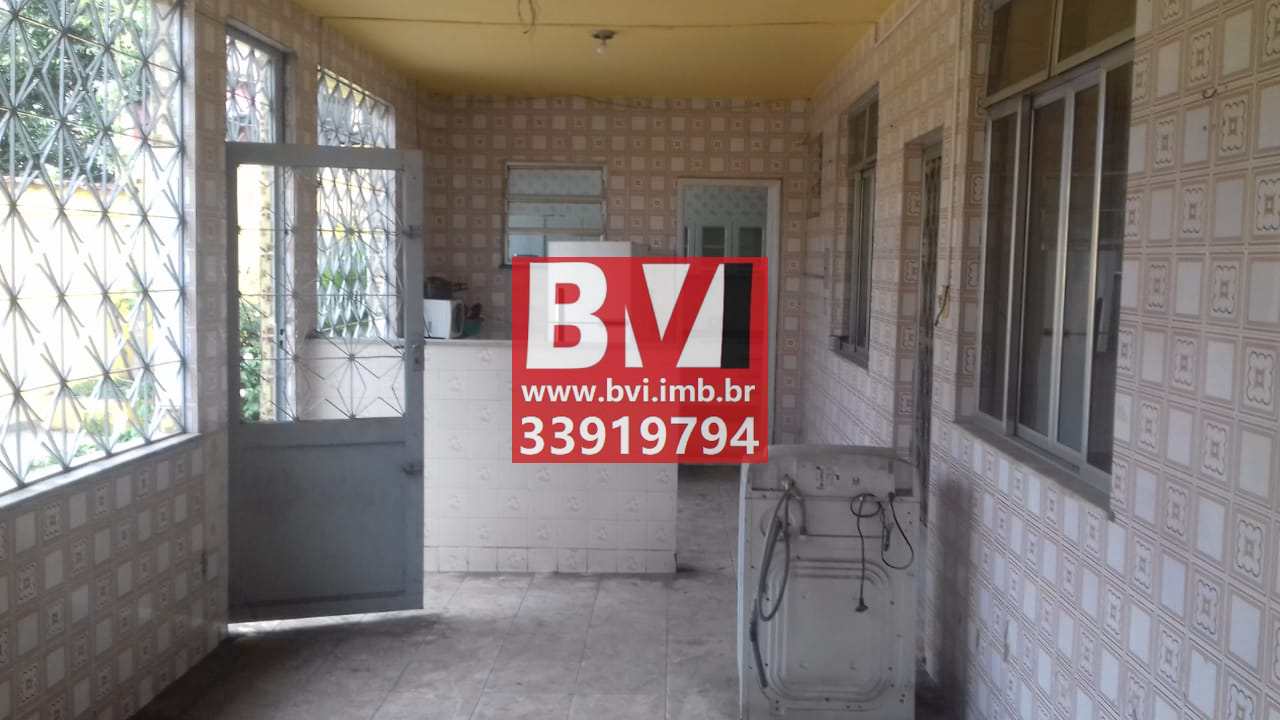 Casa à venda com 3 quartos, 100m² - Foto 19