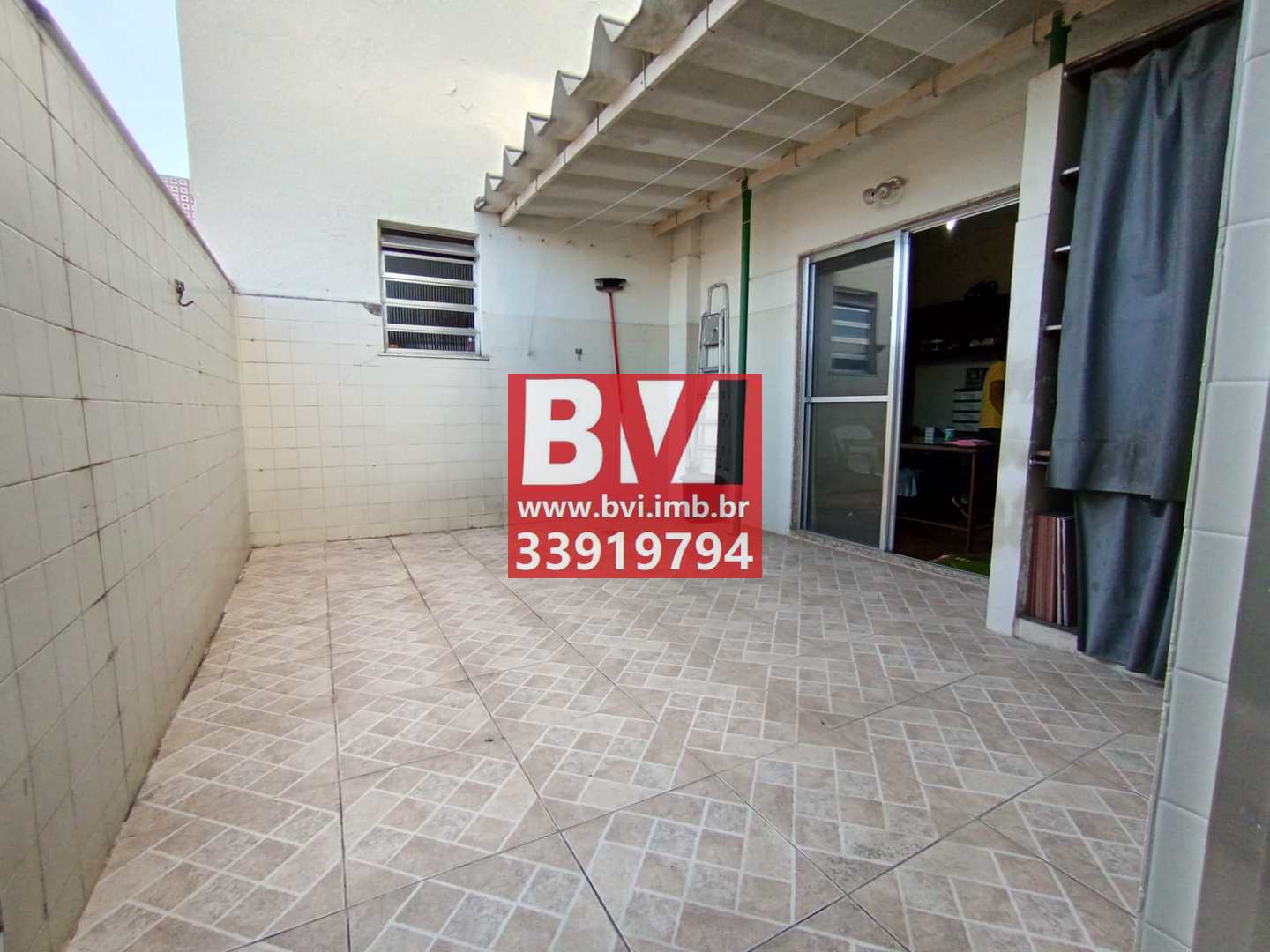 Apartamento à venda com 2 quartos, 80m² - Foto 3