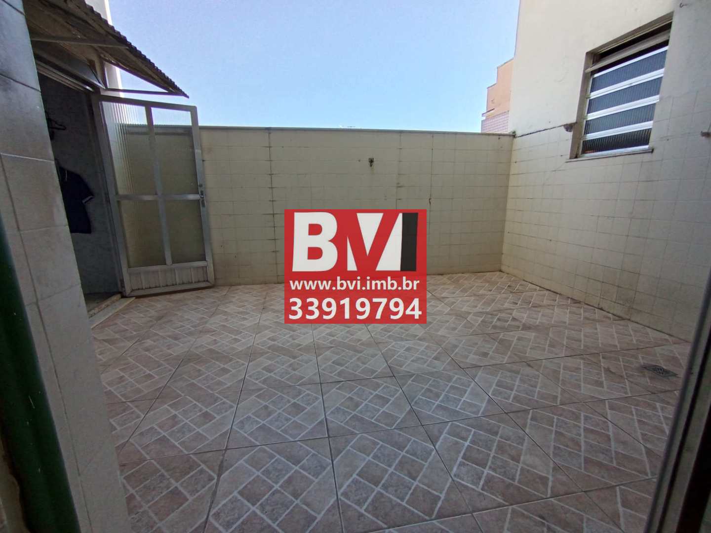 Apartamento à venda com 2 quartos, 80m² - Foto 4