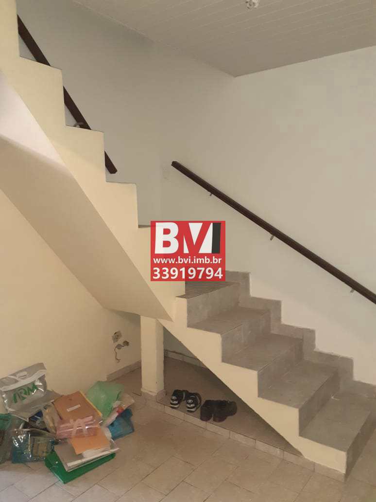 Casa à venda com 4 quartos, 91m² - Foto 15