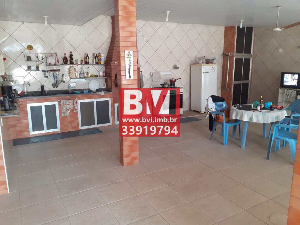 Casa à venda com 4 quartos, 91m² - Foto 4