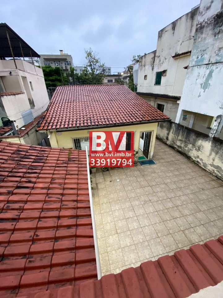 Casa à venda com 3 quartos, 210m² - Foto 5