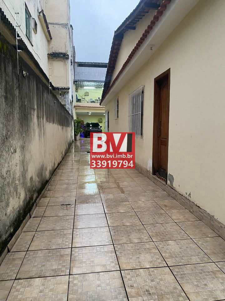 Casa à venda com 3 quartos, 210m² - Foto 7