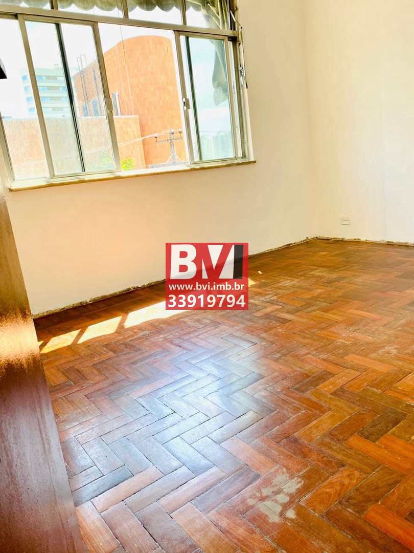 Apartamento à venda com 2 quartos, 81m² - Foto 4