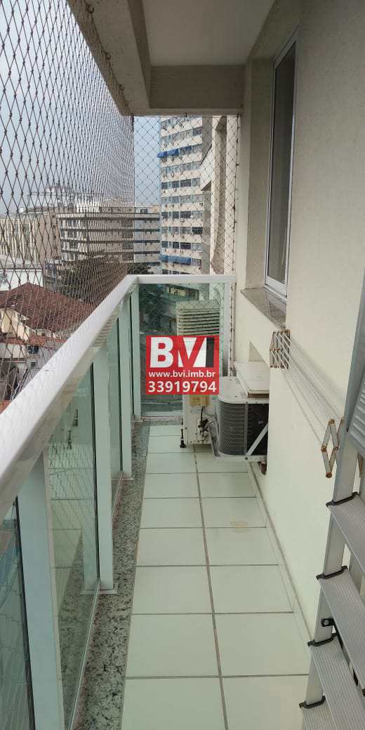 Apartamento à venda com 2 quartos, 82m² - Foto 2